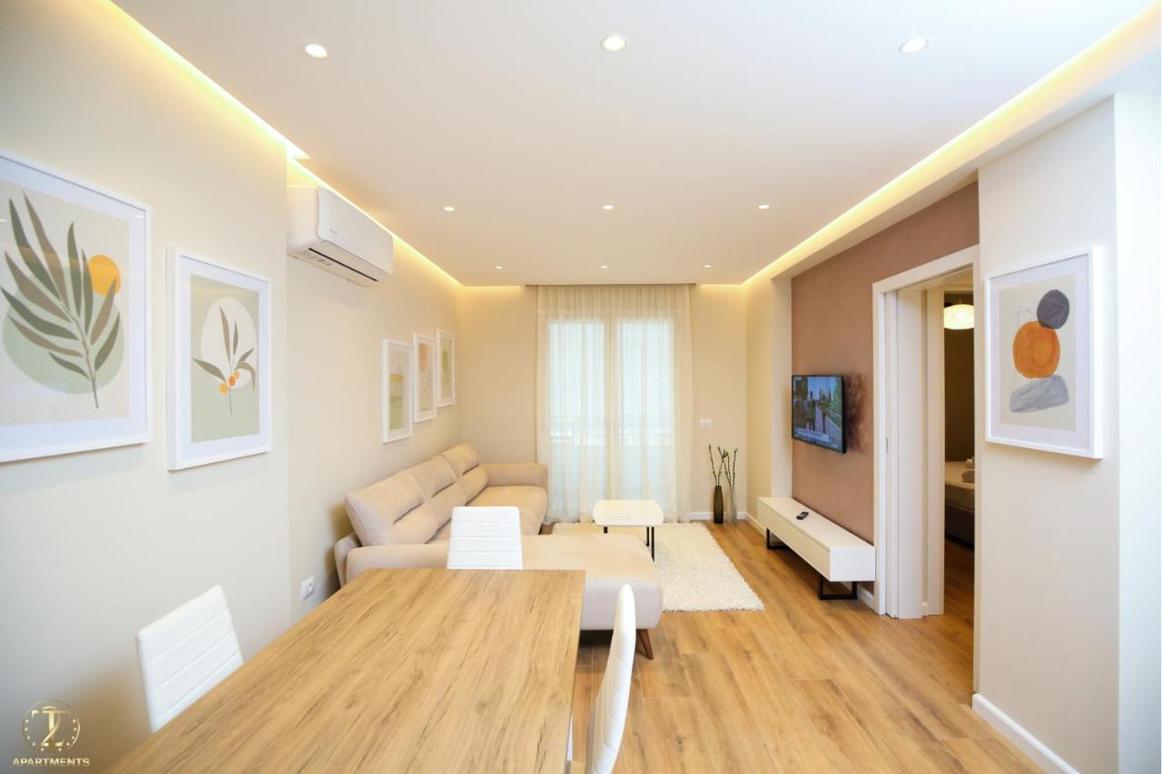 T2 City Apartments Vlore Exterior photo