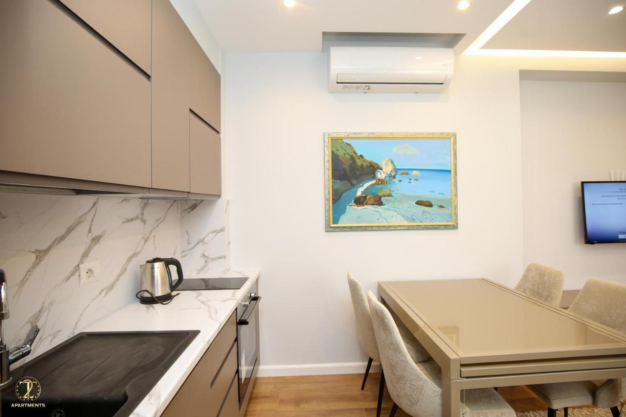 T2 City Apartments Vlore Exterior photo