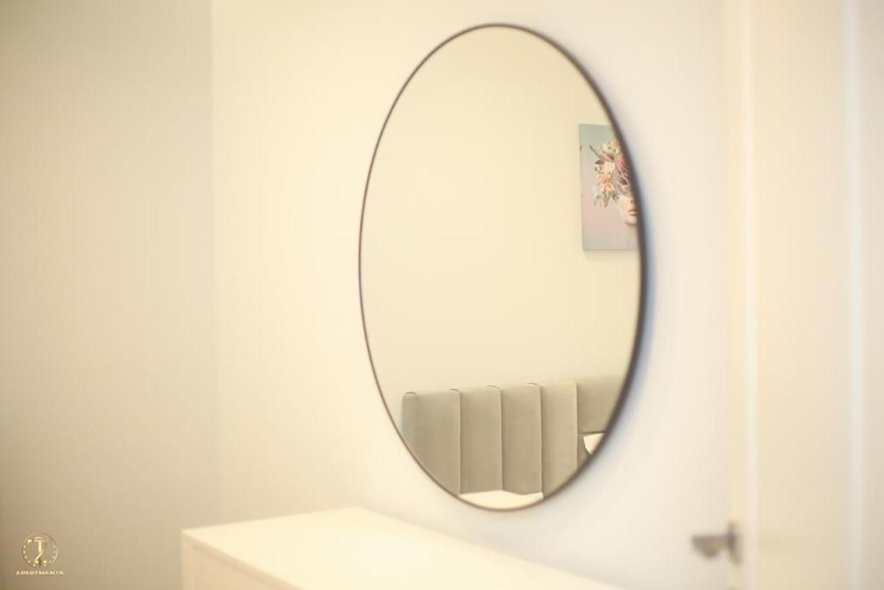 T2 City Apartments Vlore Exterior photo